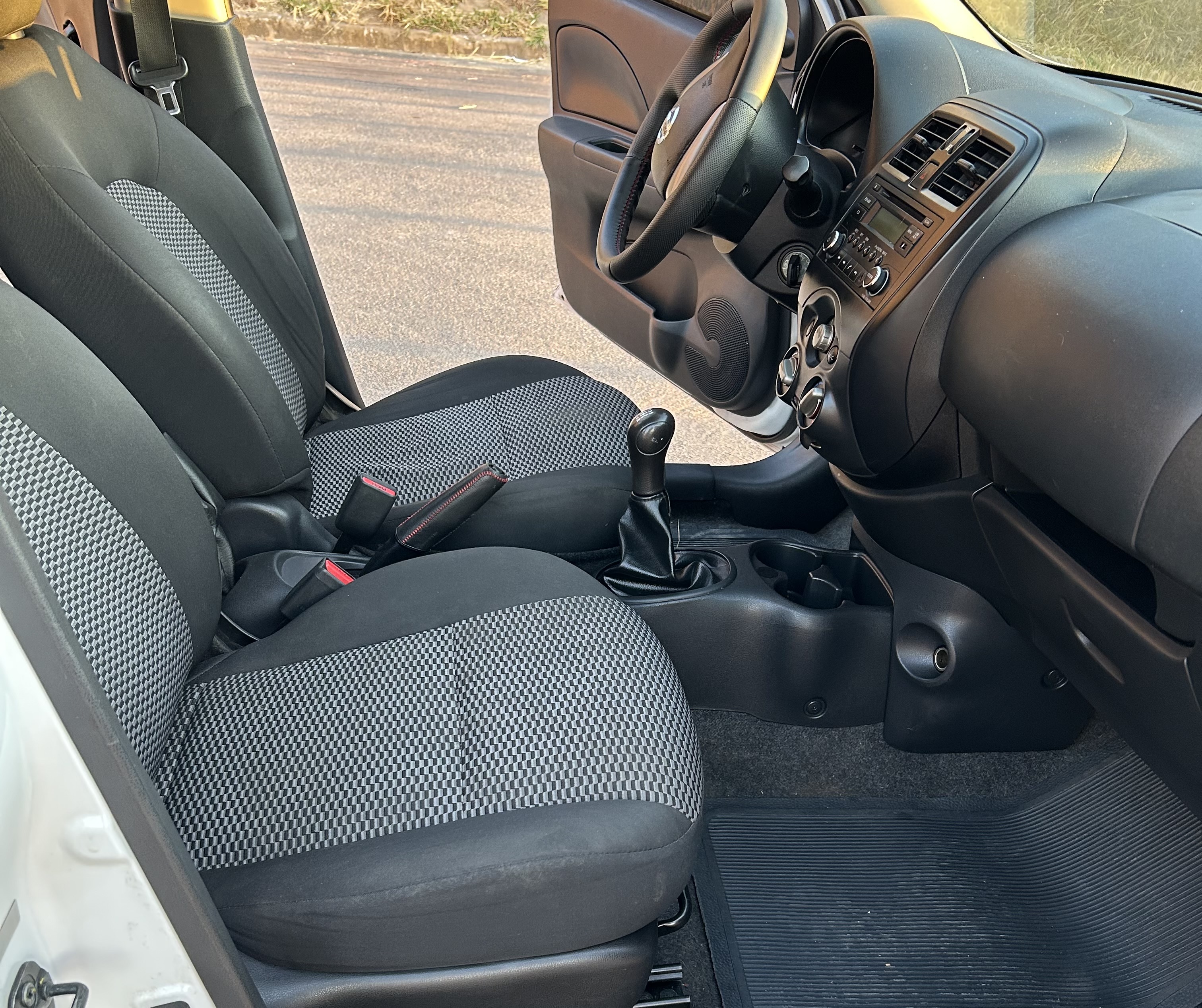 Nissan MARCH S 1.0 12V Flex 5p 2018