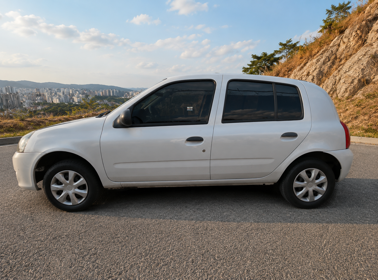 Renault Clio RN/Alizé/Expr./1.0 Hi-Power 16V 5p 2014